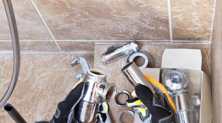 Professional gutter cleaning in Apple Grove, WV